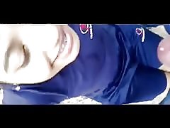 Komal Giovana の応答