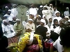 ヒジャーブ ダンス 3