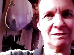 Mymom のセクシーなランジェリー